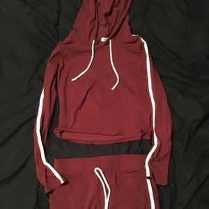 Sweatsuit / crop top